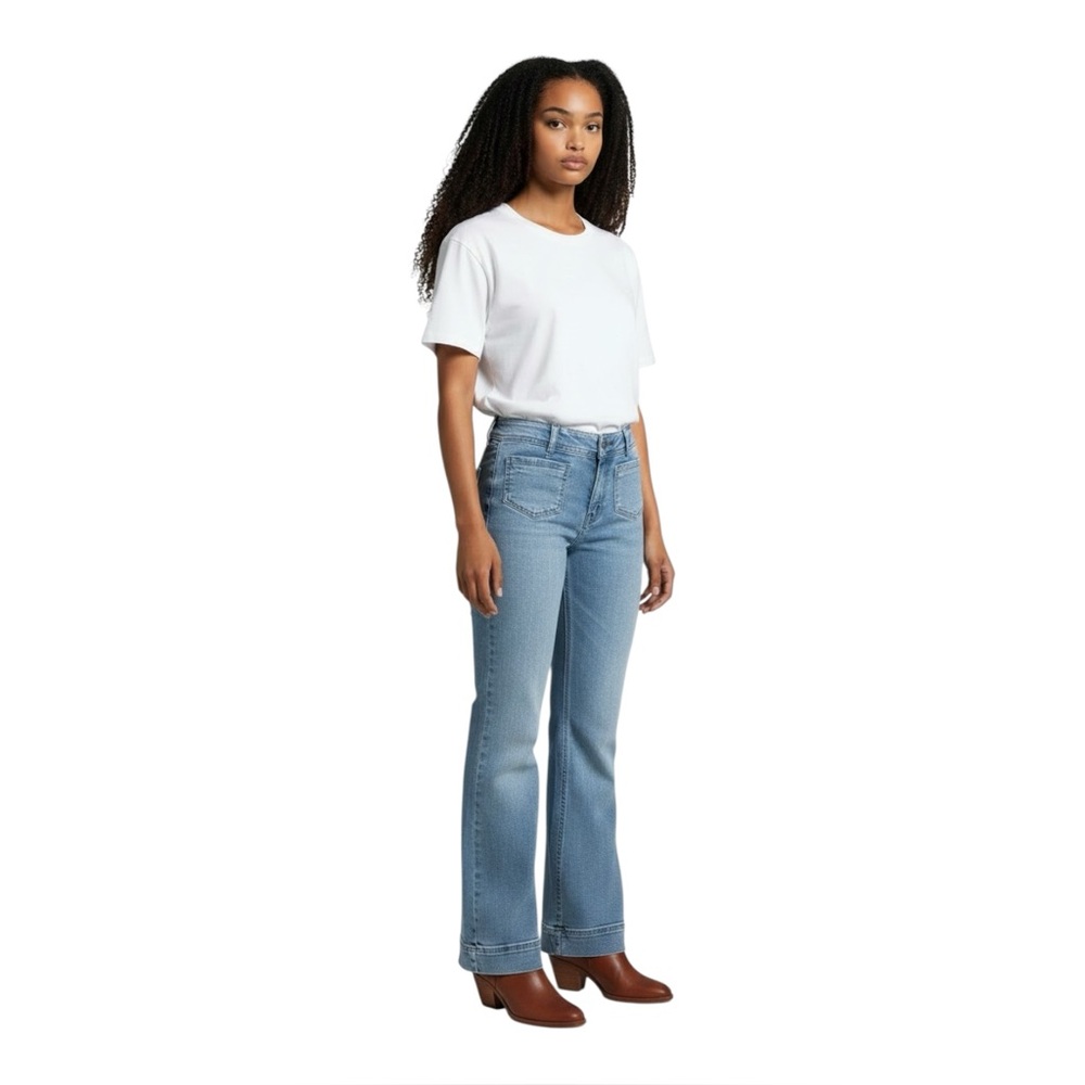 Shyanne High Rise Light Wash Flare Western Jeans